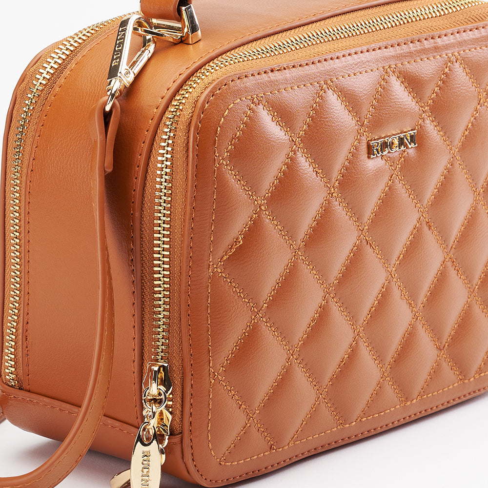 Eléa Quilted Cubic Zipper Up Crossbody Sling Bag